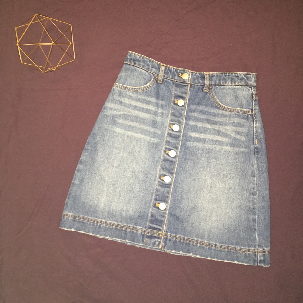HM Button up denim mini skirt